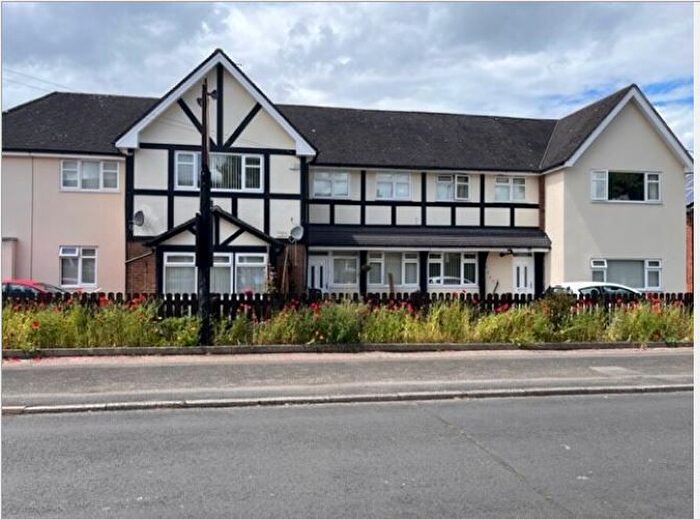 2 Bedroom Flat To Rent In The Woodlands, Stoke-On-Trent, ST7