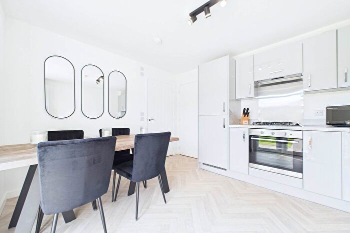 3 Bedroom Terraced House For Sale In Wellington Street, Wishaw, ML2