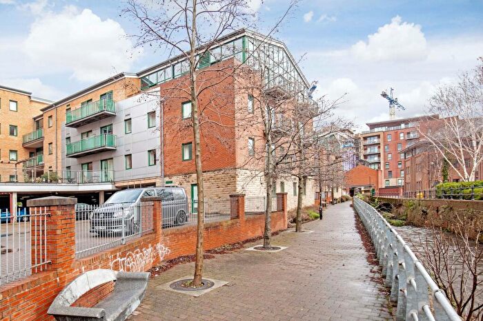 2 Bedroom Apartment To Rent In Ecclesall Road, Draymans Court, S11