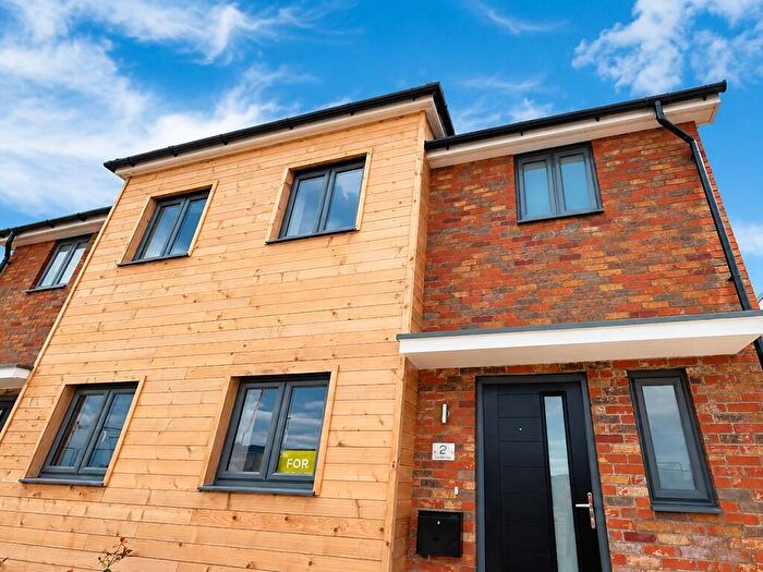 3 Bedroom Semi-Detached House For Sale In Graven Hill Road, Ambrosden, Bicester, OX25