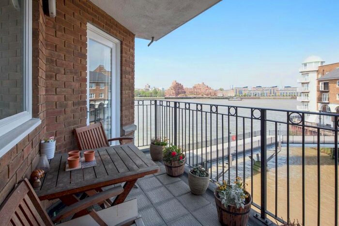 2 Bedroom Flat To Rent In Princes Riverside Road, Rotherhithe, SE16