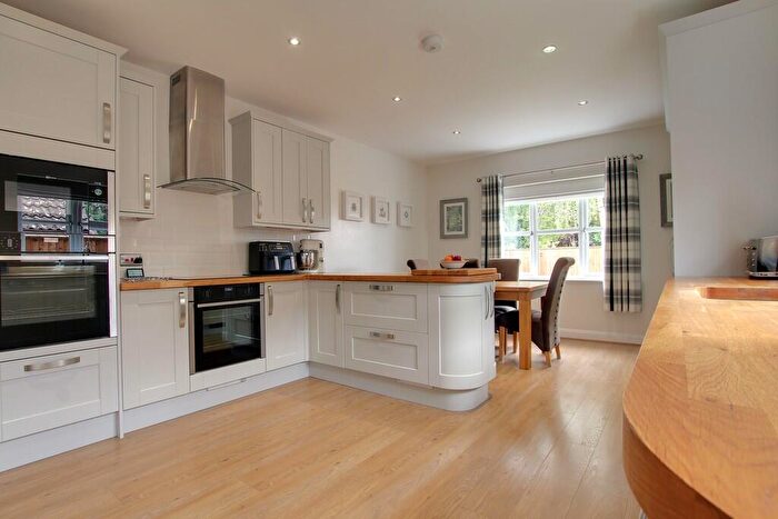 3 Bedroom Detached Bungalow For Sale In Westfield Road, Manea, PE15