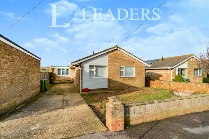 4 Bedroom Apartment To Rent In Keymer Avenue, Peacehaven, BN10