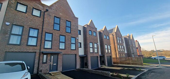 4 Bedroom Town House To Rent In Royal Duke Road, Stoke Gifford, Bristol, BS34