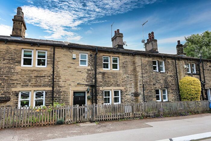 2 Bedroom Terraced House For Sale In Dobson Locks, Bradford, West Yorkshire, BD10
