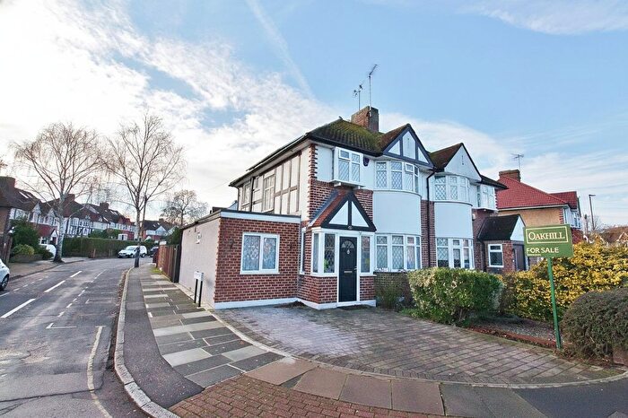 3 Bedroom Semi-Detached House For Sale In Whitton Dene, Isleworth, TW7