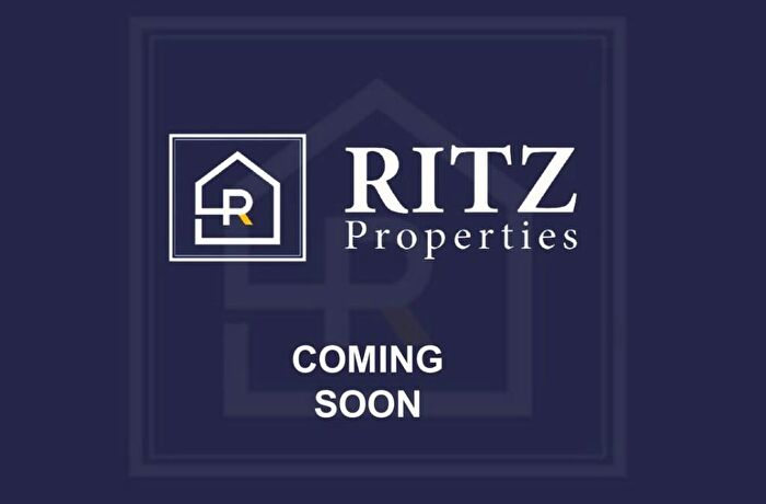 5 Bedroom Detached House To Rent In High Ash Avenue, Alwoodley, LS17