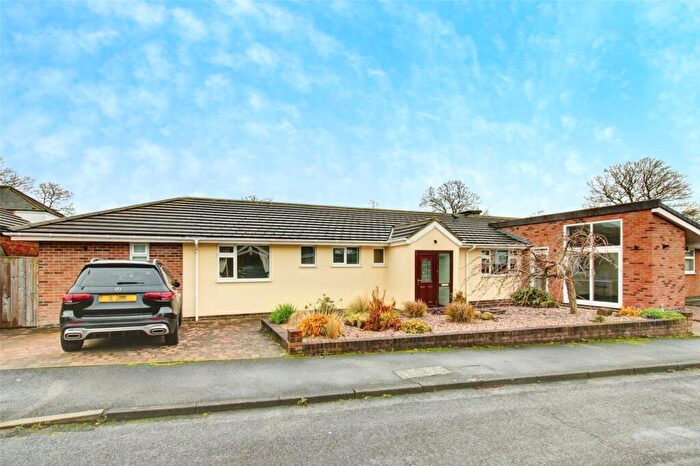 4 Bedroom Bungalow For Sale In Farnley Ridge, Durham, DH1