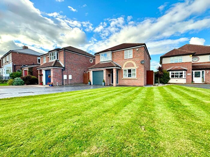4 Bedroom Detached House For Sale In Saltersgate Road, Darlington, DL1