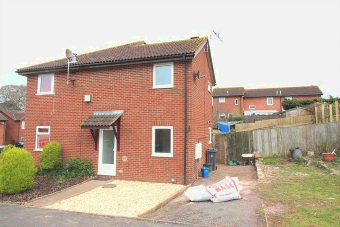 1 Bedroom End Of Terrace House To Rent In Dukes Crescent, Exmouth, EX8