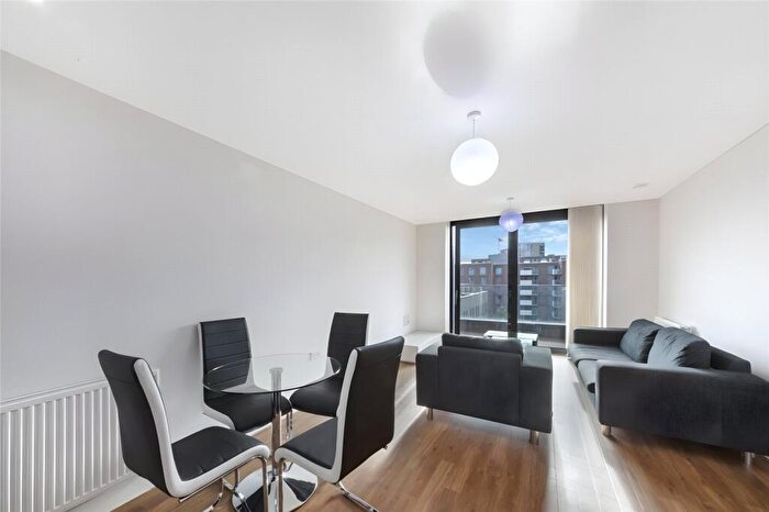 2 Bedroom Apartment To Rent In Waterside Heights, Waterside Park, Royal Docks, London, E16