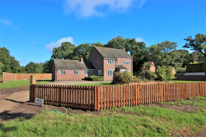 5 Bedroom Detached House For Sale In Mere Road, Stow Bedon, Attleborough, NR17
