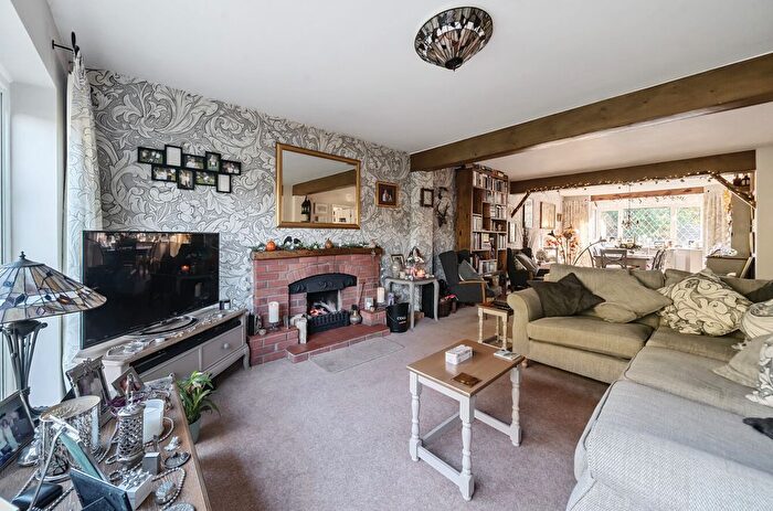 4 Bedroom Detached House For Sale In London Road, Old Basing, Basingstoke, Hampshire, RG24