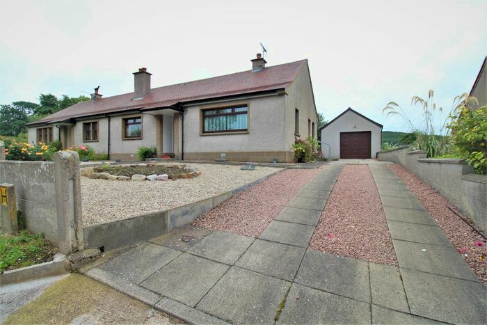 3 Bedroom Semi-Detached Bungalow For Sale In St. Tarquins Place, Fordyce, AB45