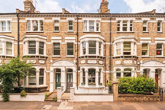 1 Bedroom Flat For Sale In Crondace Road, London, SW6