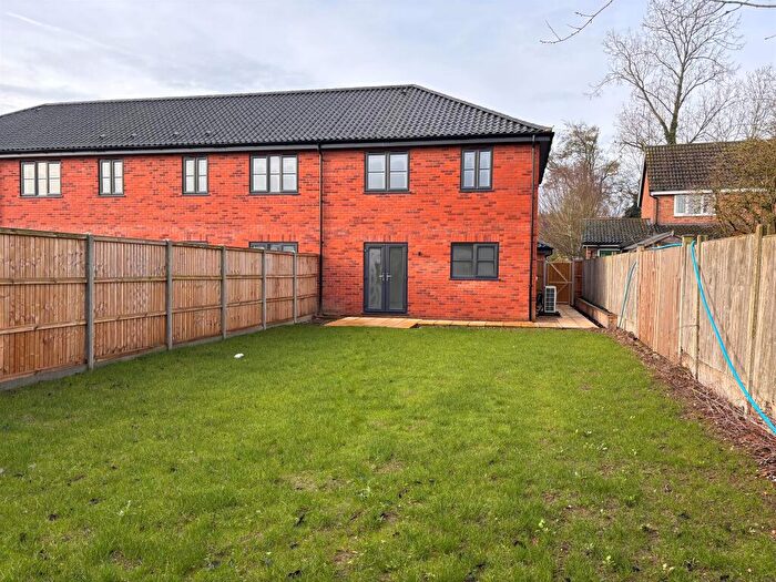 3 Bedroom End Of Terrace House For Sale In Church Road, Griston, Thetford, IP25