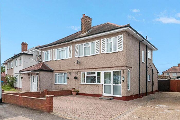 3 Bedroom Semi-Detached House For Sale In Adelphi Crescent, Hayes, UB4