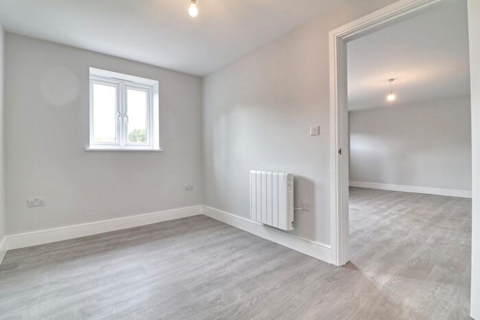 1 Bedroom Flat To Rent In Chelmsford Road, White Roding, Dunmow, CM6