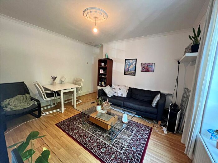 3 Bedroom Apartment To Rent In Prusom Street, London, E1W
