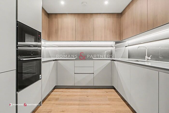 2 Bedroom Flat To Rent In Bow View Apartments, Bow Green, E3