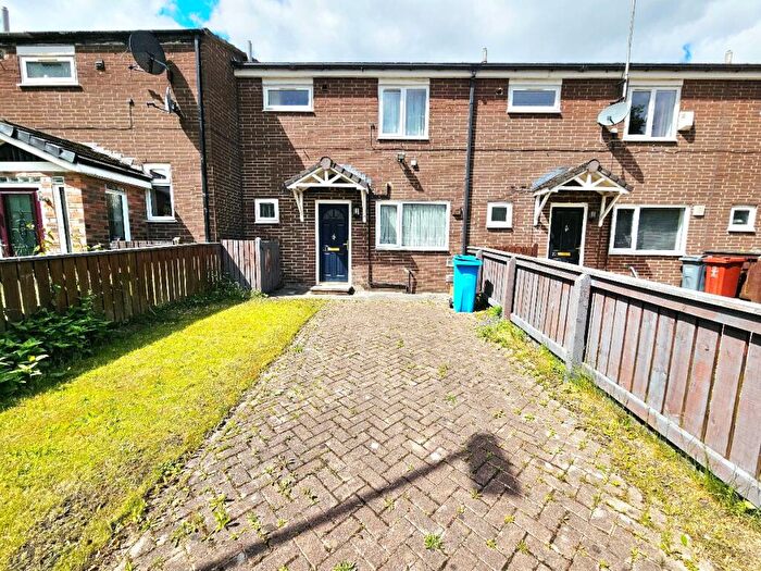 3 Bedroom Terraced House For Sale In Clarence Road, Longsight, Manchester, M13