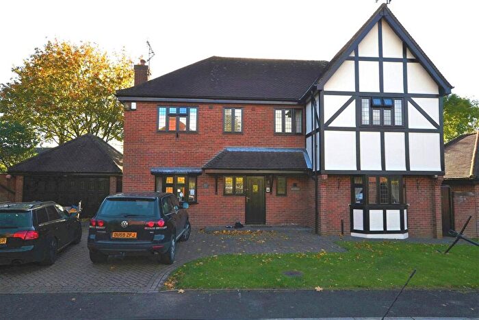 4 Bedroom Detached House To Rent In Northfield, Nursery Road, Loughton, IG10