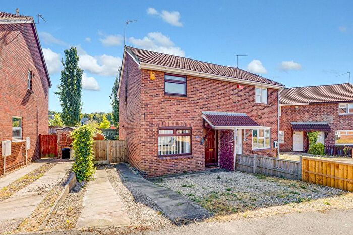 3 Bedroom Semi-Detached House For Sale In Finsbury Road, Arnold, NG5