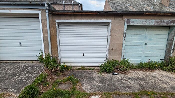Garage / Parking To Rent In Esslemont Road, Newington, Edinburgh, EH16