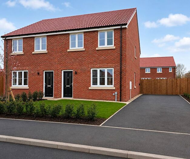 3 Bedroom Semi Detached House To Rent In Wagtail Road, Downham Market, PE38