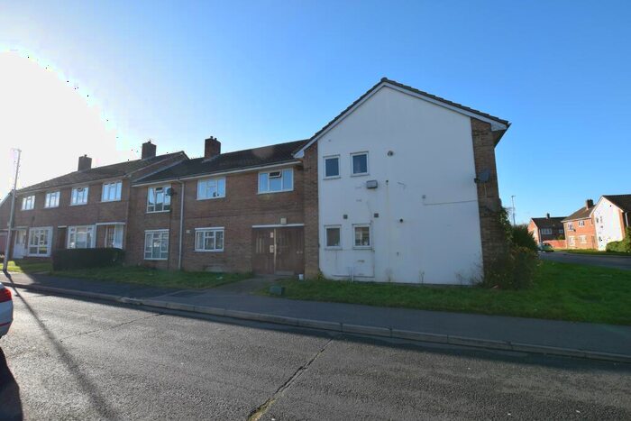 2 Bedroom Apartment To Rent In The Hides, Harlow, CM20