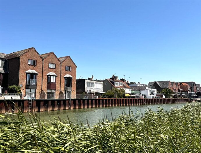3 Bedroom Terraced House For Sale In Tarrant Wharf, Arundel, BN18