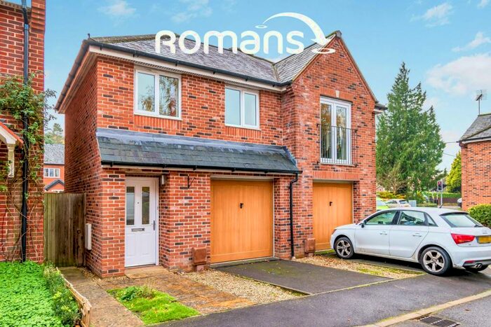 1 Bedroom Maisonette To Rent In Colden Common, Winchester, SO21