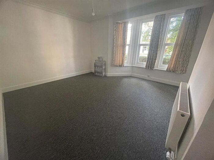 2 Bedroom Flat To Rent In Belgrave Road, Gloucester, GL1