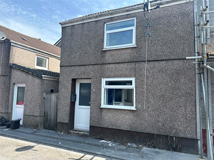 1 Bedroom Terraced House For Sale In Cae Du Bach, Llanelli, Carmarthenshire, SA15