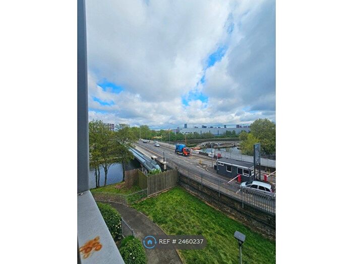 1 Bedroom Flat To Rent In Maltings Close, London, E3