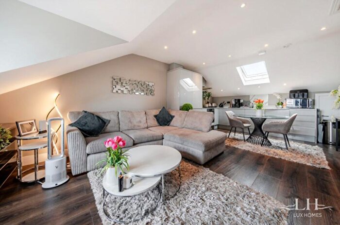 1 Bedroom Apartment For Sale In Bank Place Brentwood, CM14