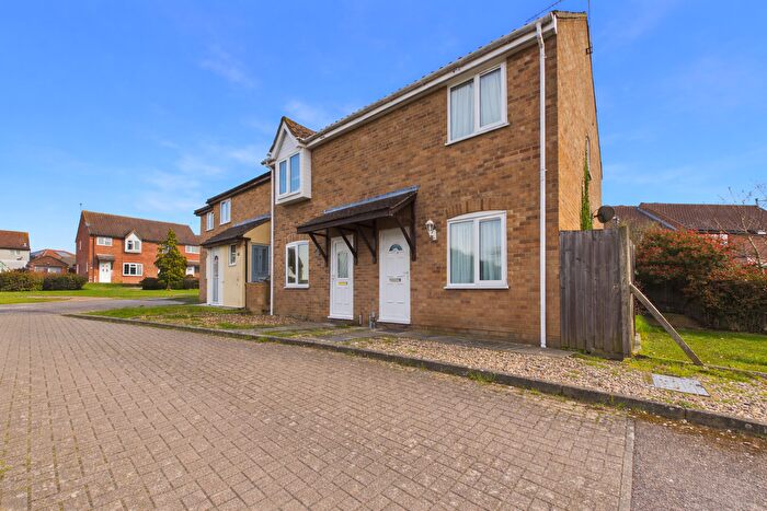 2 Bedroom End Terrace House For Sale In Speirs Way, Diss, IP22