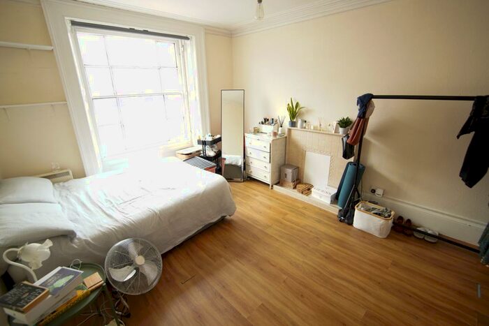 1 Bedroom Flat To Rent In Cheltenham Road, Stokes Croft, Bristol, BS6