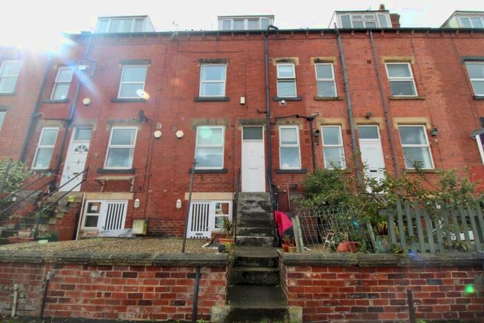 1 Bedroom Apartment To Rent In Highbury Road, Leeds, LS6