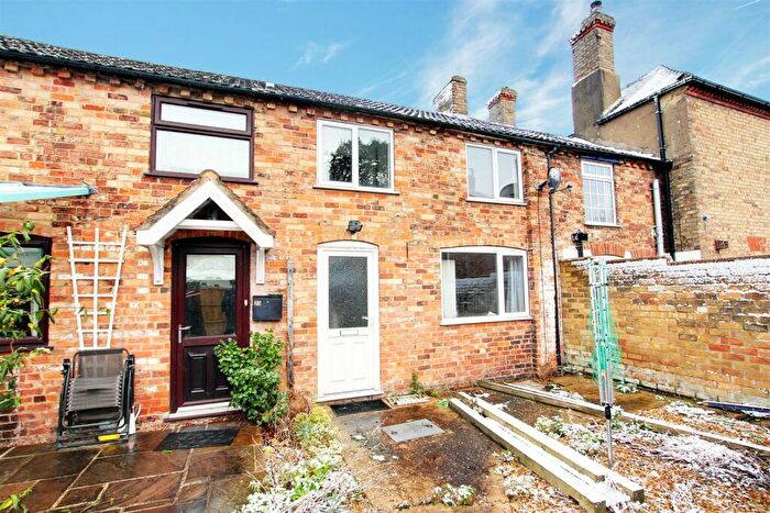 3 Bedroom Terraced House For Sale In East Street, Alford, LN13