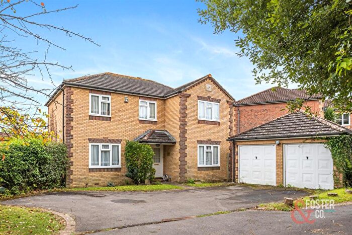 4 Bedroom House For Sale In Stag Close, Henfield, BN5