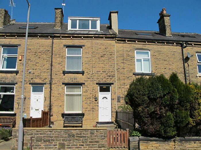 1 Bedroom Flat To Rent In Alexandra Road, Shipley, West Yorkshire, Uk, BD18