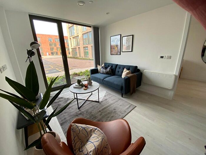 1 Bedroom Flat To Rent In Gavel Drive, Rugby, Warwickshire, CV21