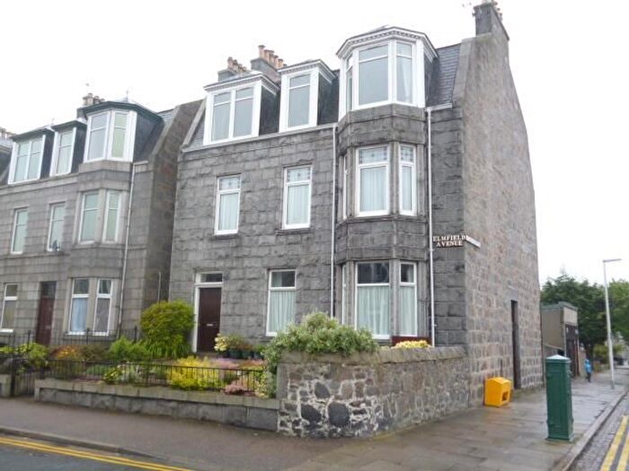 4 Bedroom Flat To Rent In Elmfield Avenue, Aberdeen, AB24