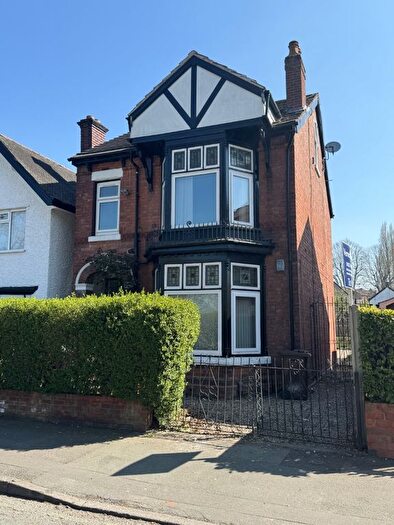 5 Bedroom Town House To Rent In Lansdowne Road, Wolverhampton, WV1