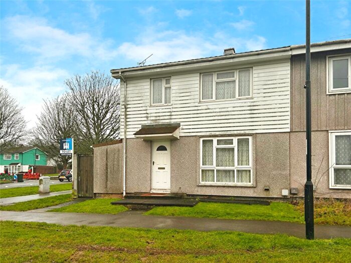 3 Bedroom Semi Detached House For Sale In Scarborough Way, Canley, Coventry, West Midlands, CV4