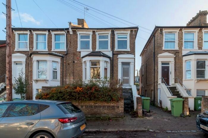1 Bedroom Flat To Rent In Crystal Palace Road, London, SE22