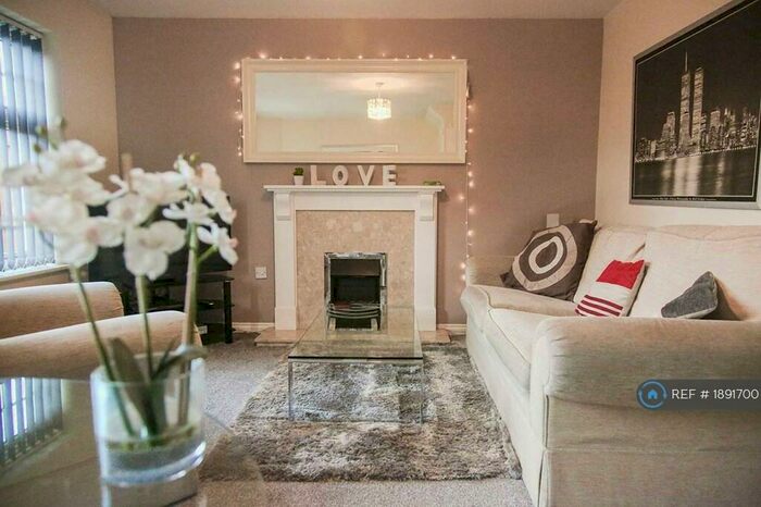 2 Bedroom Terraced House To Rent In Tavistock Close, Leeds, LS12