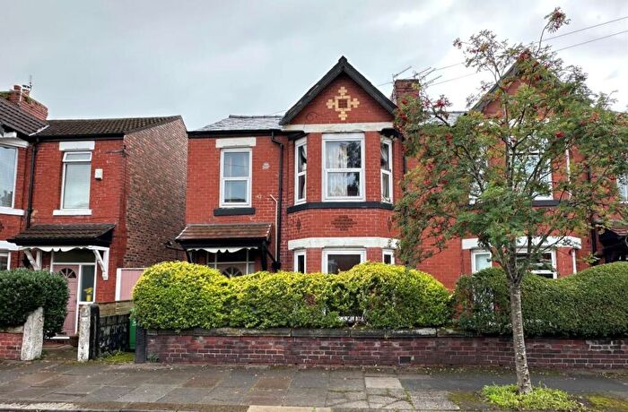 3 Bedroom Semi-Detached House For Sale In Newport Road, Manchester, Lancashire, M21