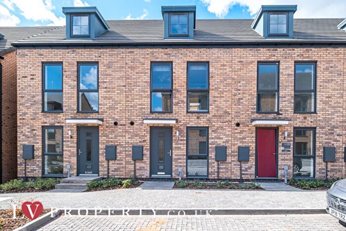 4 Bedroom House To Rent In Stratford House Road, Central, Birmingham, B5